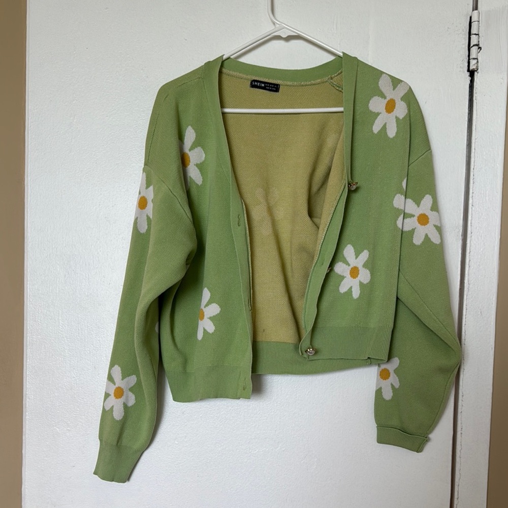 Shein Green Daisy Cardigan - Picture 4 of 5
